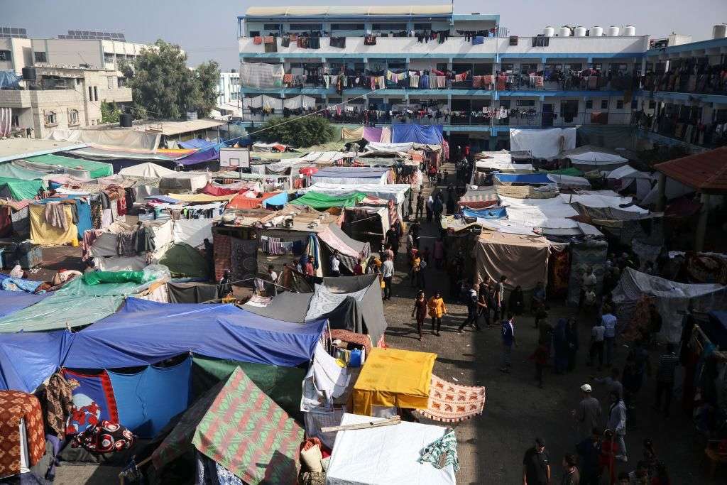 غزة: الاوبئة والامراض تتفشى بشكل غير مسبوق بين النازحين.. والاحتلال يواصل استهداف المؤسسات الصحية