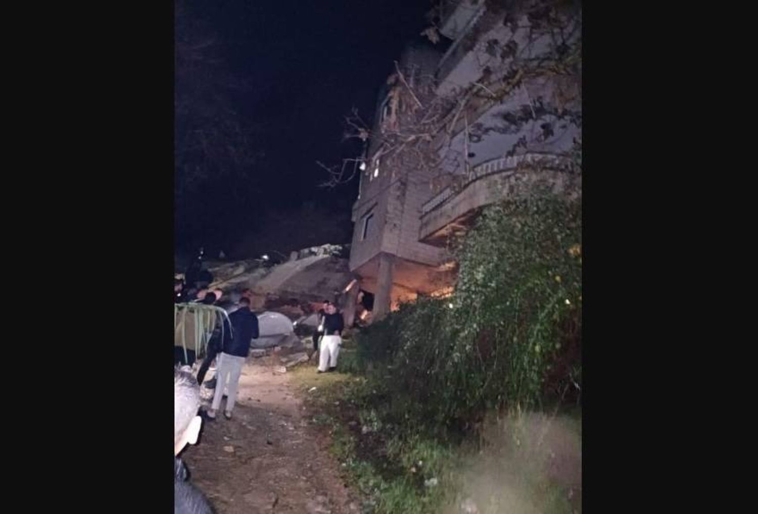 لبنان: 4 قتلى جراء انهيار مبنى سكني