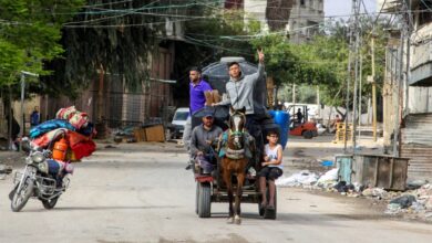 سكان رفح يفرّون من «جحيم» القصف الإسرائيلي