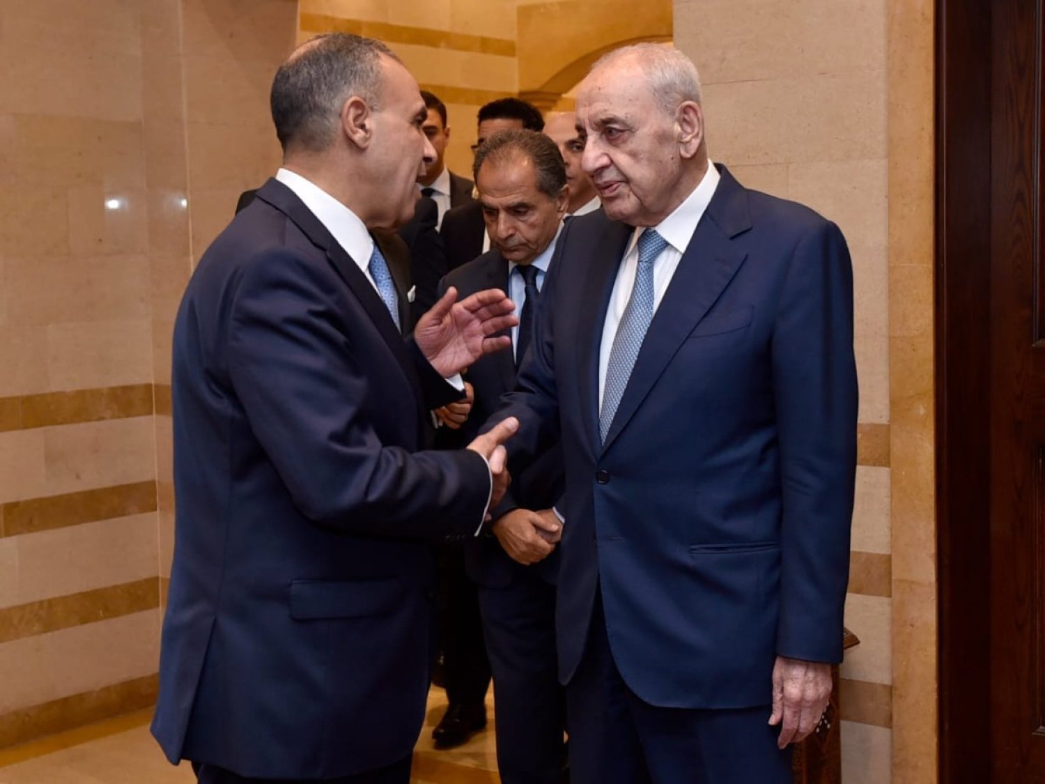عبد العاطي من بيروت: لا يمكن القبول بأفكار «تمس بوحدة لبنان» لوقف إطلاق النار