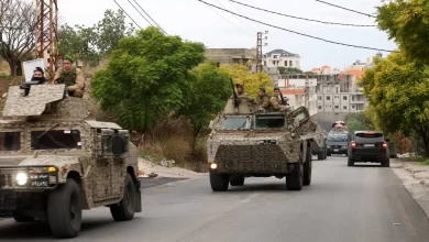 الجيش اللبناني يباشر فتح الطرقات وتفجير الذخائر بالجنوب والبقاع والضاحية