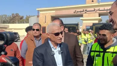 نحو ألف شاحنة مساعدات دخلت من مصر إلى غزة