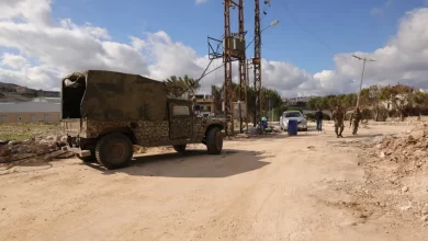 وزير الدفاع اللبناني يؤكد ضرورة انسحاب الجيش الإسرائيلي من الجنوب ضمن المهلة المحددة