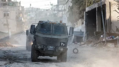 الجيش الإسرائيلي يفجّر منازل عدة في وسط مخيم طولكرم بالضفة