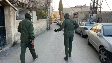 الأمن السوري يلقي القبض على مسؤولين سابقين متهمين بانتهاكات