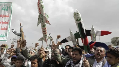 إعلام إسرائيلي: الجيش يستهدف قيادات حوثية في اليمن